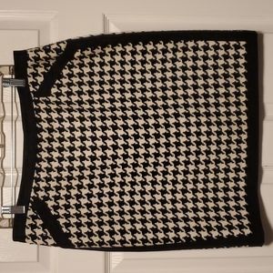 Spencer Tylar Houndstooth Skirt